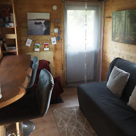 Tiny House Glamping مكان تخييم