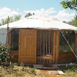 Camping Glamping In Nature *